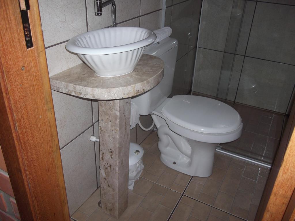 Pousada Pernottare Gramado Quarto foto